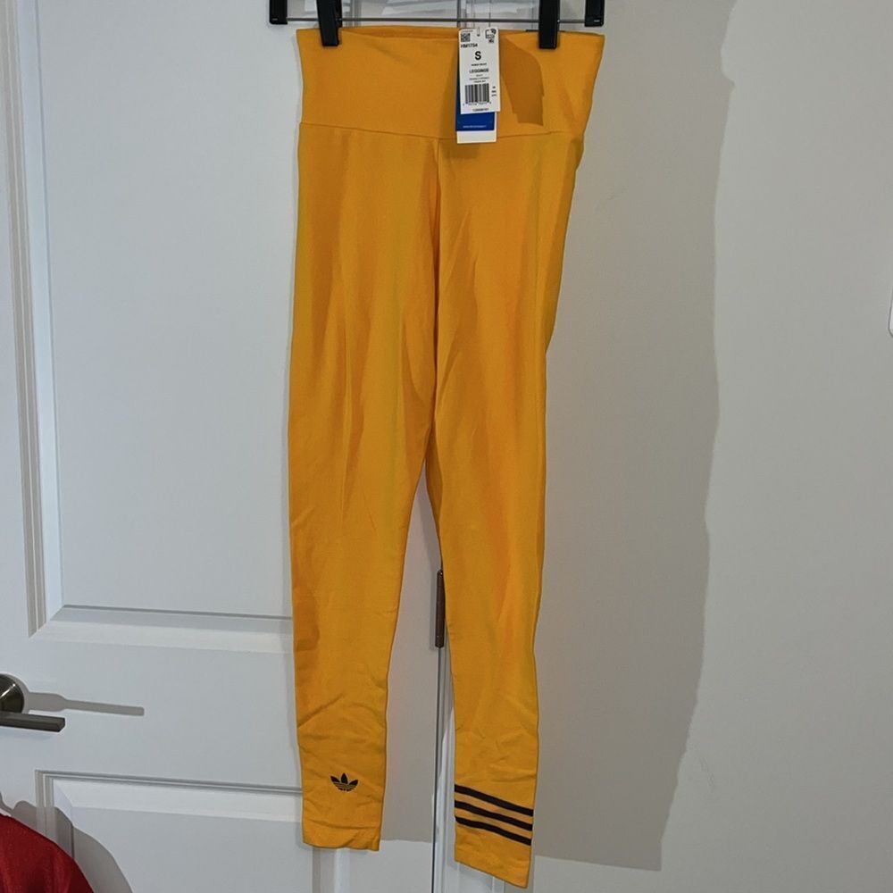 New Adidas Originals x GOLD All Over Trefoil Print Leggings South African Color